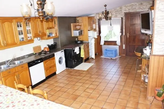 Ev, Banyolu/Duşlu, Havuz Manzaralı (Amplio Jardin)