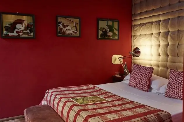 Standard Tek Büyük Yataklı Oda