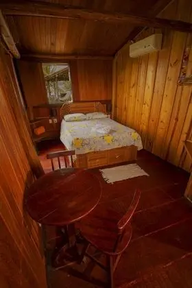Honeymoon Tek Büyük Yataklı Oda
