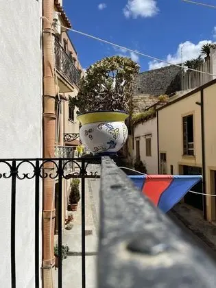 Ev, 2 Yatak Odası, Balkon