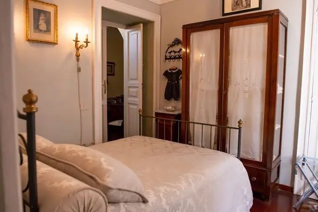 Economy Tek Büyük Yataklı Oda (External Bathroom)