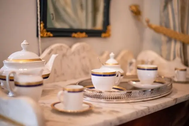 Economy Tek Büyük Yataklı Oda (External Bathroom)