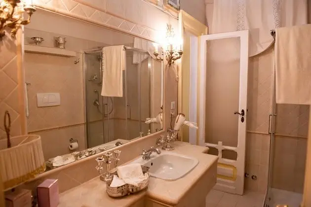 Presidential Tek Büyük Yataklı Oda