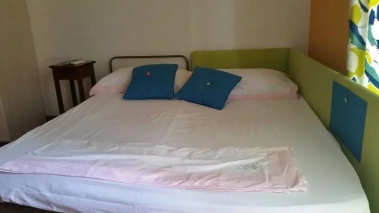 Üç Kişilik Oda, Küçük Mutfak