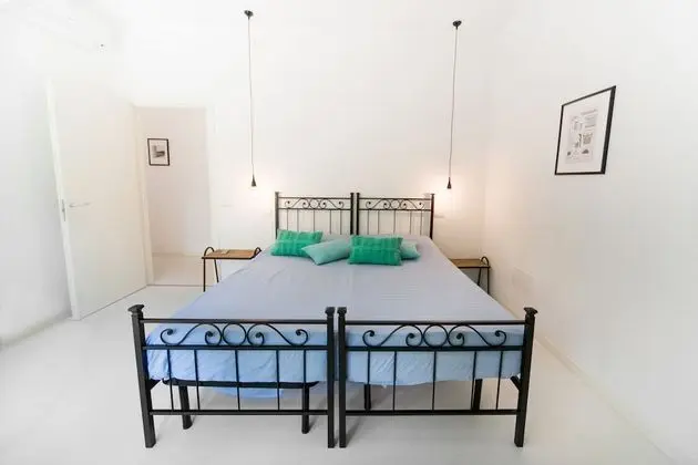 Tek Büyük veya İki Ayrı Yataklı Oda, Ortak Banyo (no.1)