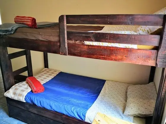 Basic Ortak Ranzalı Oda, 2 Tek Kişilik Yatak, Sigara İçilmez