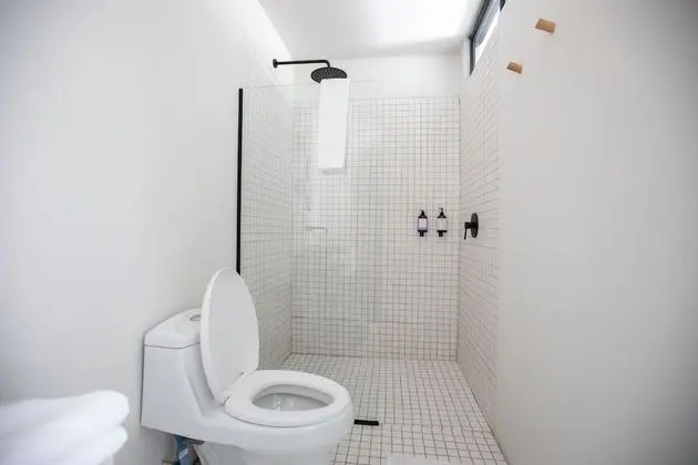 Comfort Tek Büyük Yataklı Oda (Studios 2 - 5 - 6 - 7)