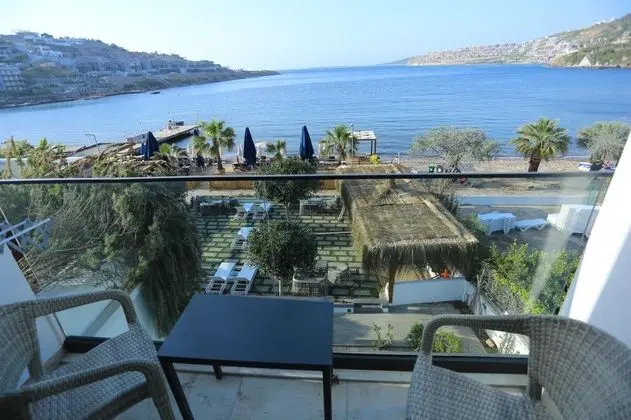 Deluxe Oda Balkonlu, Deniz Manzaralı, Balkonlu