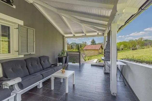 Family Ev, 1 En Büyük (King) Boy Yatak ve Çekyat, Bahçeli (Casa Jakop Hof)