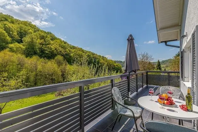 Family Ev, 1 En Büyük (King) Boy Yatak ve Çekyat, Bahçeli (Casa Jakop Hof)