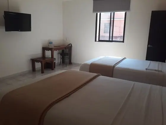Standard Üç Kişilik Oda, 2 Çift Kişilik Yatak, Sigara İçilmez
