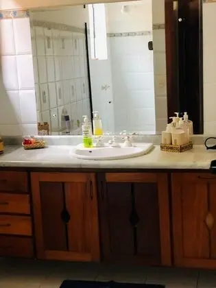 Standard Süit, 2 Yatak Odası, Bahçe Manzaralı