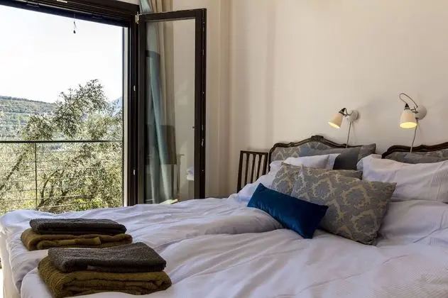 Ev, 3 Yatak Odası, Kişiye Özel Havuzlu, Dağ Manzaralı