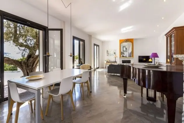 Ev, 3 Yatak Odası, Kişiye Özel Havuzlu, Dağ Manzaralı