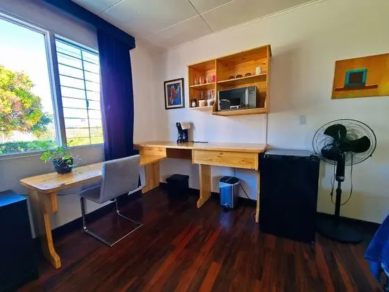 Deluxe Dört Kişilik Oda, Özel Banyo, Bahçe Manzaralı
