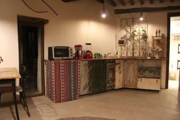 Ev, 1 Büyük (Queen) Boy Yatak