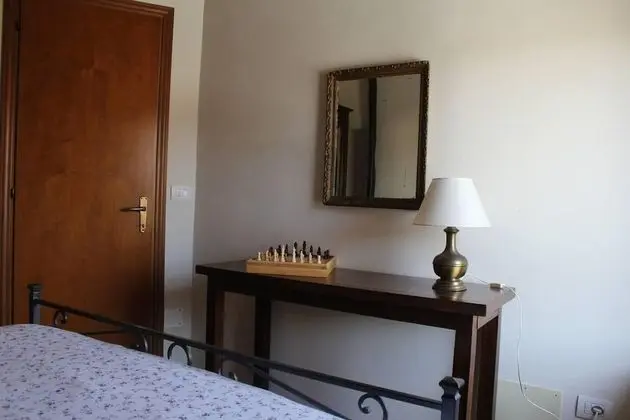 Ev, 1 Büyük (Queen) Boy Yatak