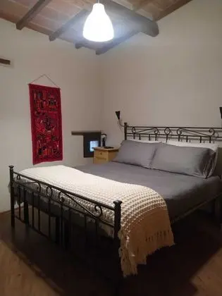 Ev, 1 Büyük (Queen) Boy Yatak