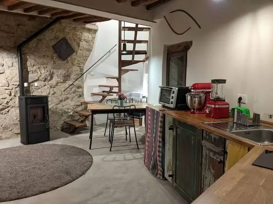 Ev, 1 Büyük (Queen) Boy Yatak