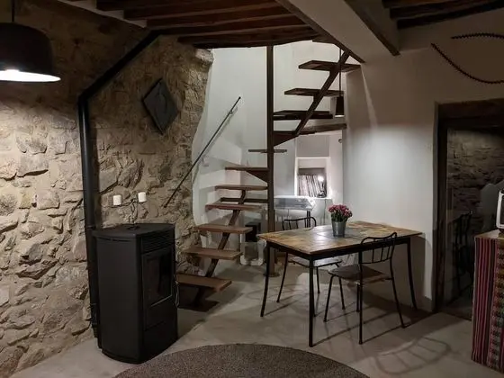 Ev, 1 Büyük (Queen) Boy Yatak