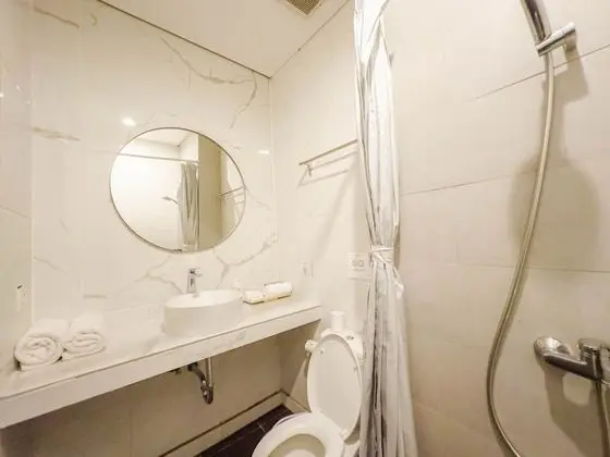 Deluxe Oda, Balkon, Havuz Manzaralı