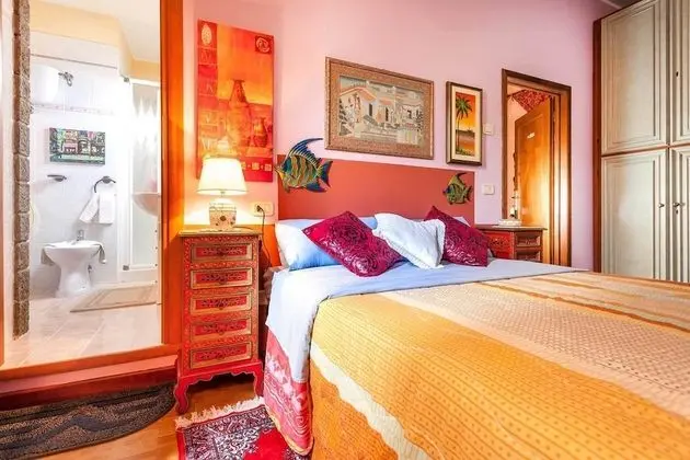 Standard Tek Büyük Yataklı Oda