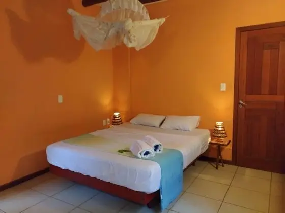 Grand Süit, 1 Büyük (Queen) Boy Yatak, Bahçe Manzaralı, Bahçeli