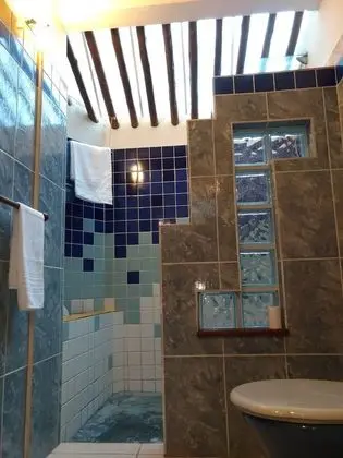 Grand Süit, 1 Büyük (Queen) Boy Yatak, Bahçe Manzaralı, Bahçeli