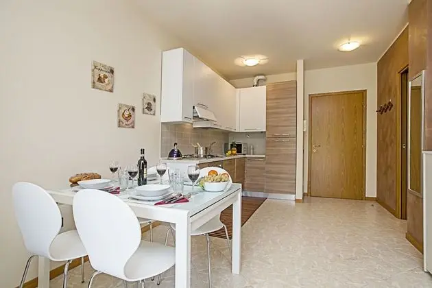 Family Apart Daire, 1 Çift Kişilik Yatak ve Çekyat, Bahçeli (Casa Kristall Lago)