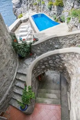 Kır Evi