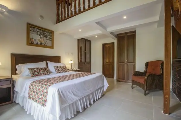 Üç Kişilik Oda, Balkon