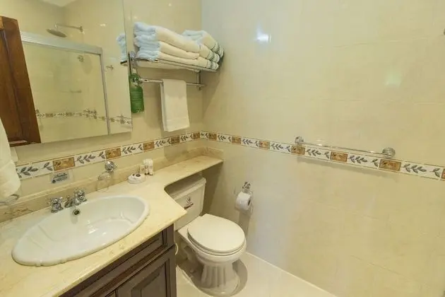 Üç Kişilik Oda, Balkon