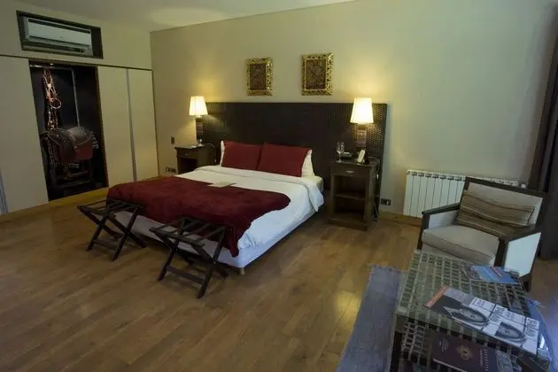 Deluxe Tek Büyük veya İki Ayrı Yataklı Oda