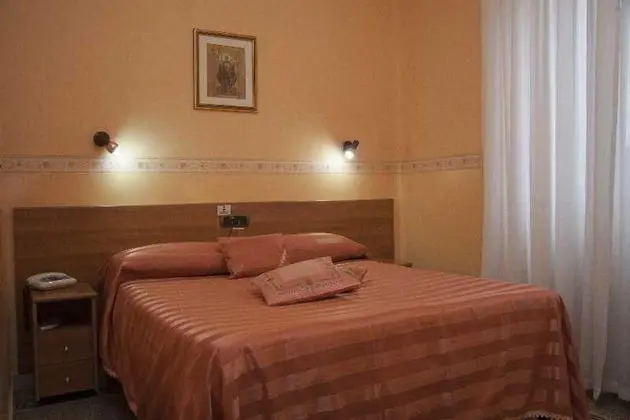 Çift ​​kişilik Standard