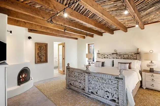 Ev (Casa Ladera - Enchanting Home, Nestle)