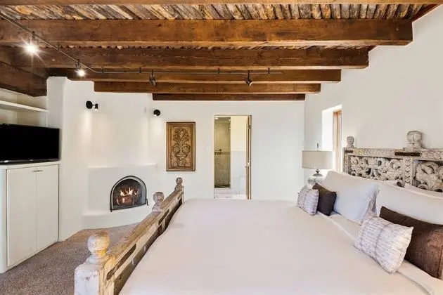Ev (Casa Ladera - Enchanting Home, Nestle)