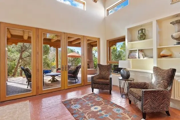 Ev (Casa Ladera - Enchanting Home, Nestle)