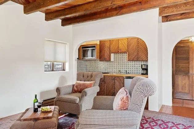 Ev (Casa Ladera - Enchanting Home, Nestle)