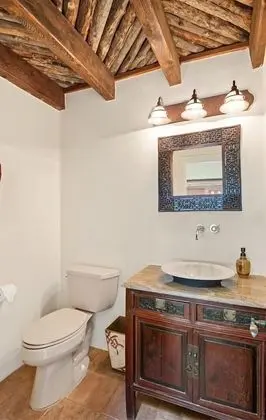 Ev (Casa Ladera - Enchanting Home, Nestle)