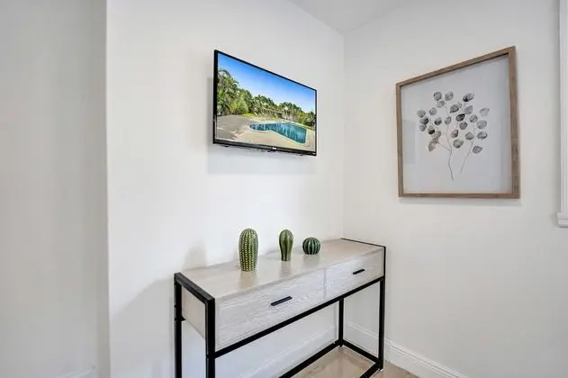 Luxury Villa, 3 Yatak Odası, Kişiye Özel Havuzlu, Göl Manzaralı