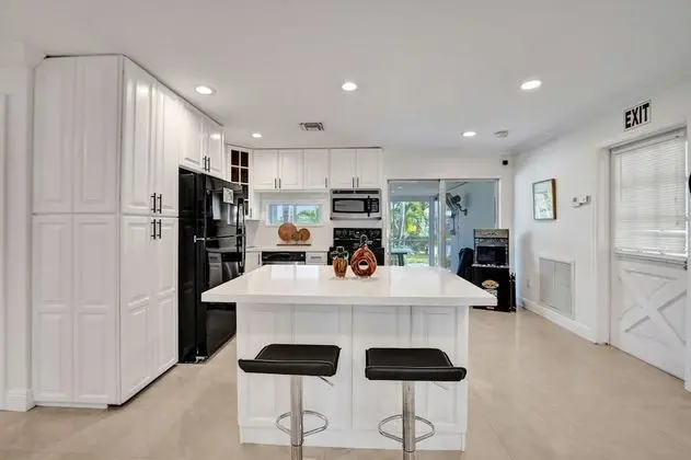 Luxury Villa, 3 Yatak Odası, Kişiye Özel Havuzlu, Göl Manzaralı