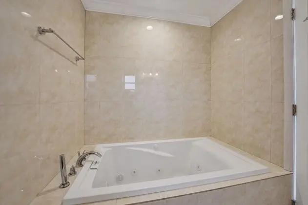 Luxury Villa, 3 Yatak Odası, Kişiye Özel Havuzlu, Göl Manzaralı