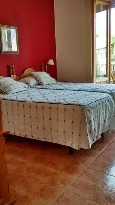 Apart Daire, 2 Yatak Odası (Right)