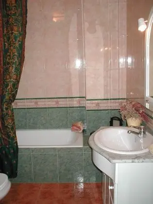 İki Ayrı Yataklı Oda (Room 2)