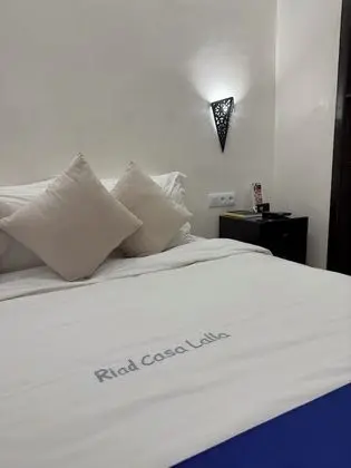 Superior Oda, 1 Büyük (Queen) Boy Yatak ve Çekyat