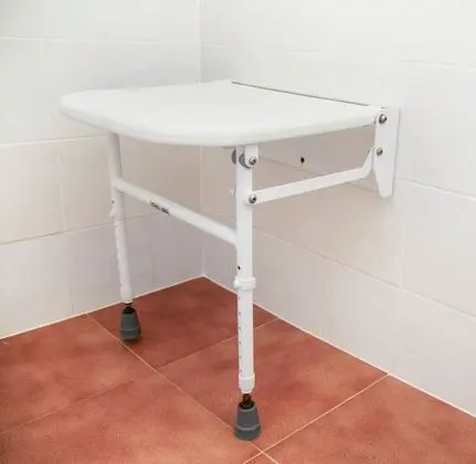 Tek Büyük Yataklı Oda, Ortak Banyo