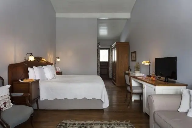Deluxe Oda, Orman veya Havuz Manzaralı