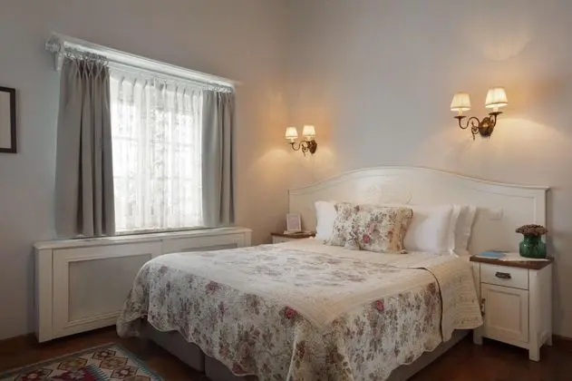 Söğüt, Havuz Manzaralı