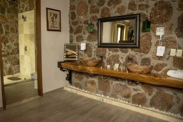 Villa, 1 Büyük (Queen) Boy Yatak, Sigara İçilmez, Bahçe Manzaralı