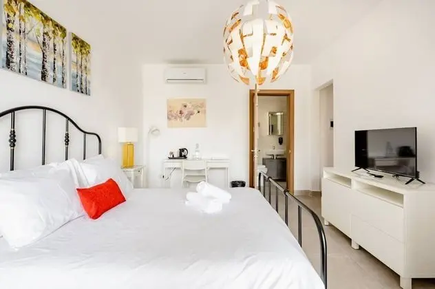 Deluxe Tek Büyük Yataklı Oda, Balkon